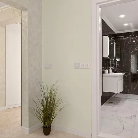 Paris Garden Boutique Apartment