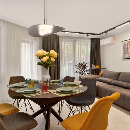 Apartment Paris Garden Boutique Warna